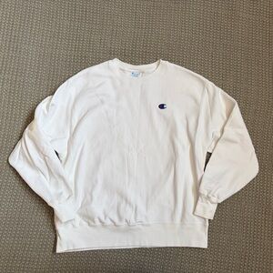Champion Men's Classic White Crewneck Sweatshirt
